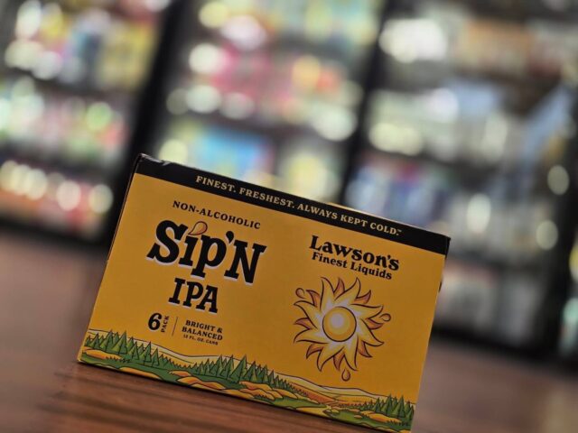 New #nonalcoholic sip'n ipa from @lawsonsfinest now in store Redstone Liquors App and website